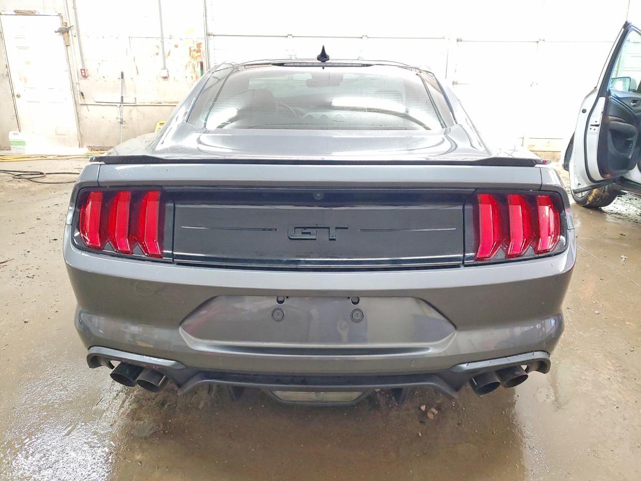 2023 Ford Mustang Gt - zdjęcie 6