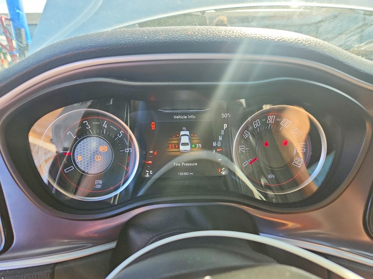 2019 Dodge Challenger Sxt - zdjęcie 9