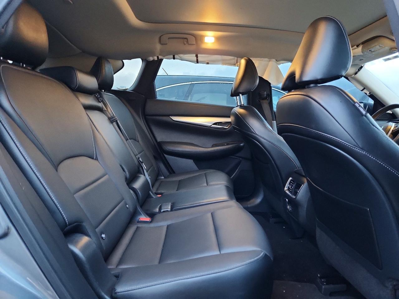 2020 Infiniti Qx50 Luxe - zdjęcie 11