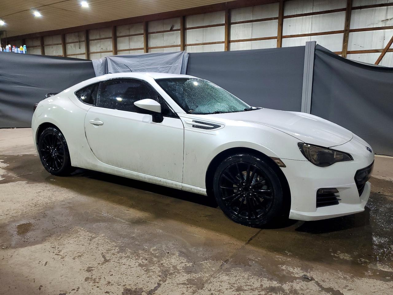 Subaru BRZ - zdjęcie 4