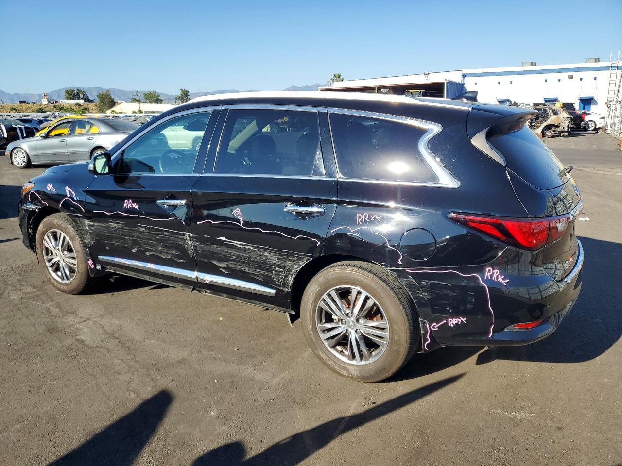2020 Infiniti Qx60 Luxe - zdjęcie 2