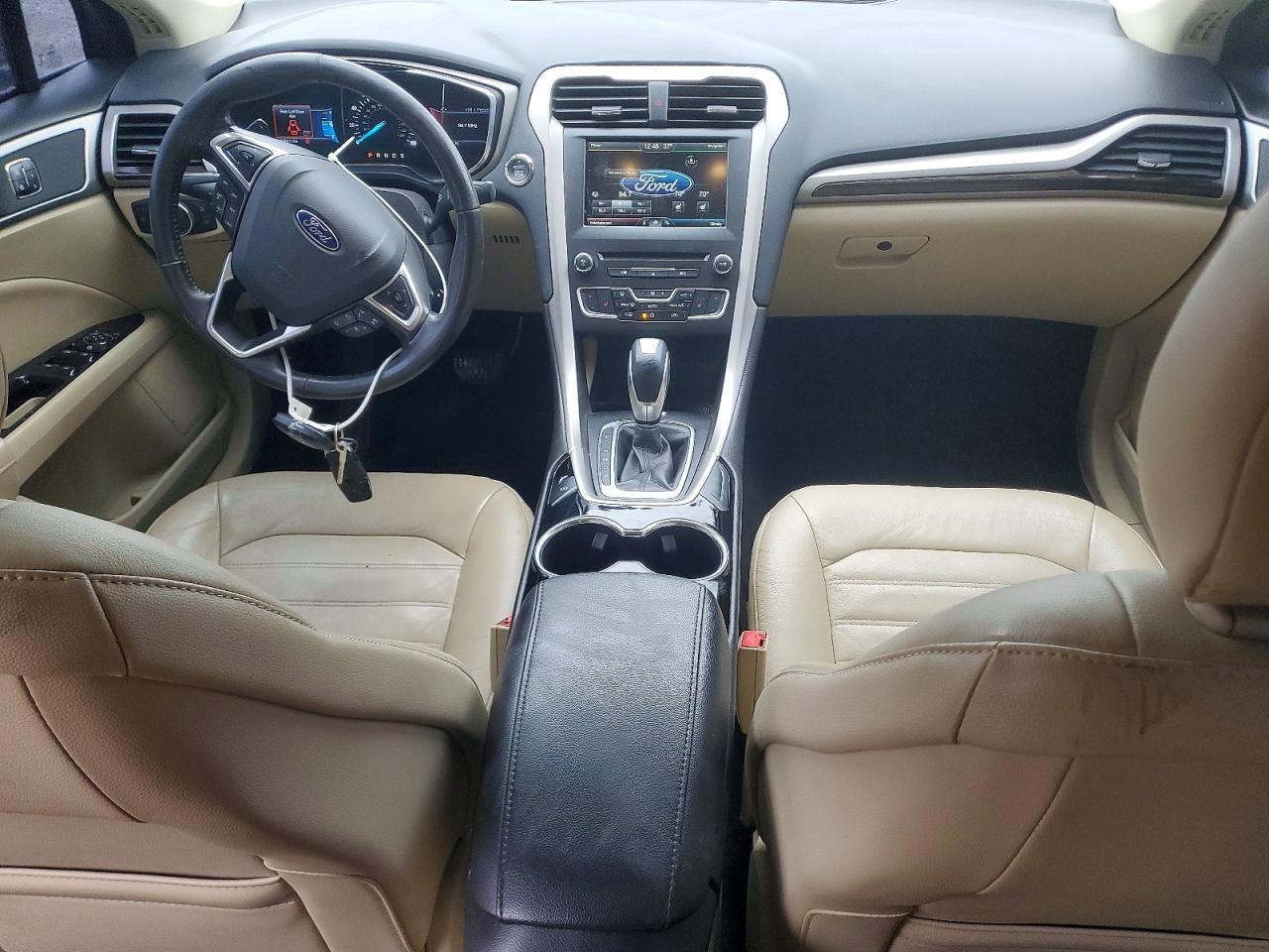 2016 Ford Fusion Se - zdjęcie 8