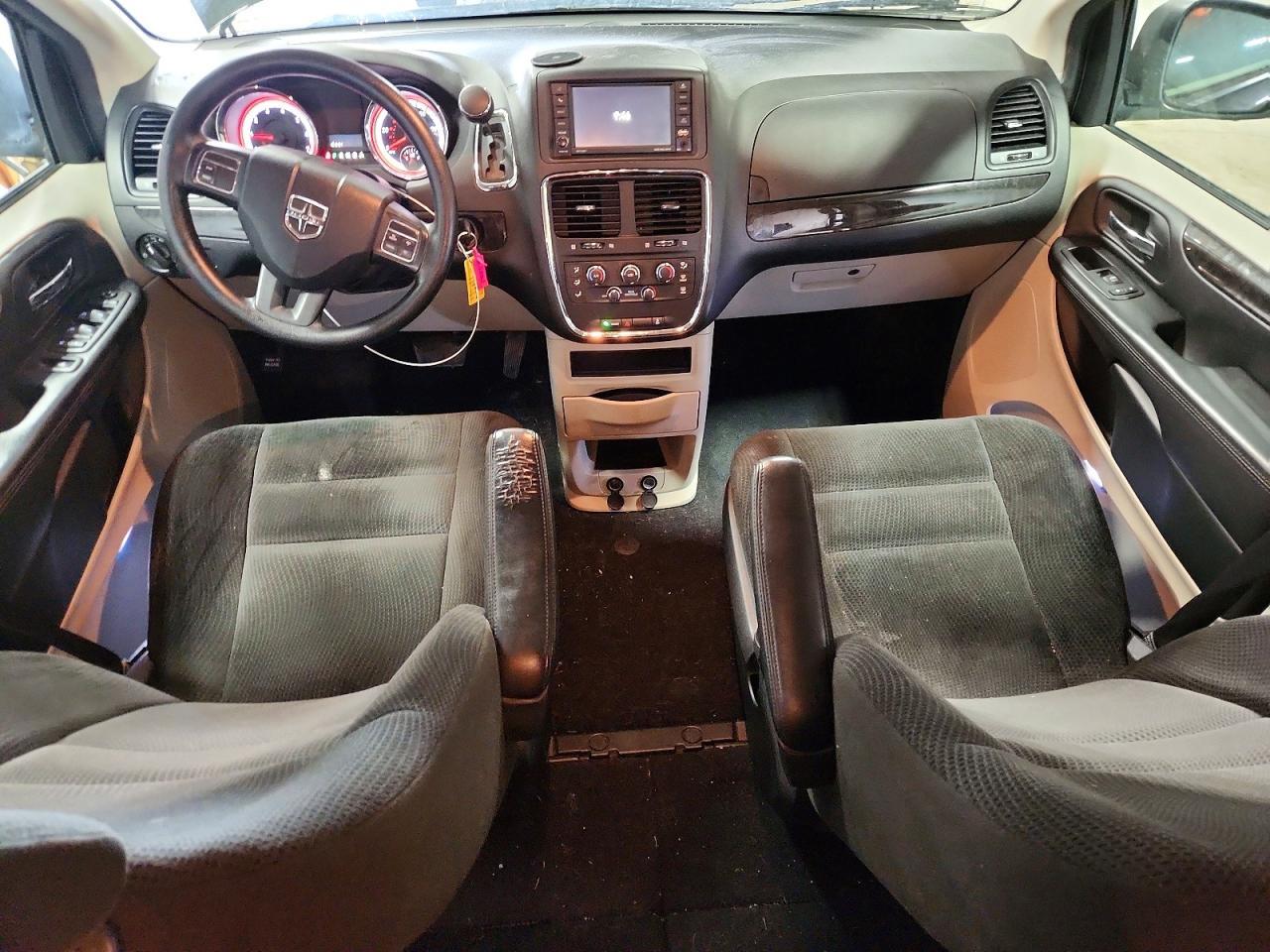 2017 Dodge Grand Caravan Se - zdjęcie 8