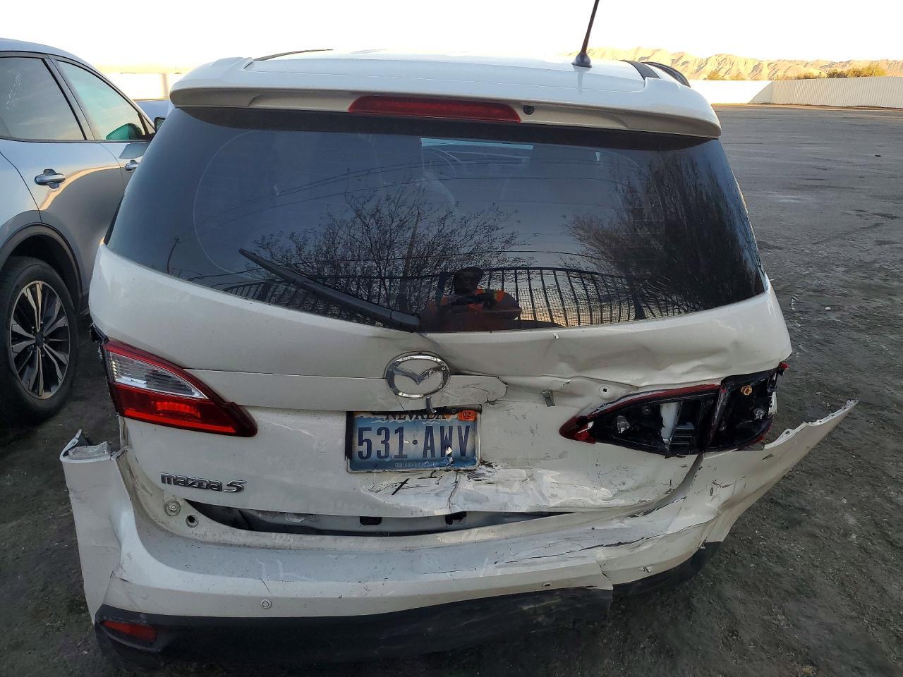 2014 Mazda 5 Touring - zdjęcie 6