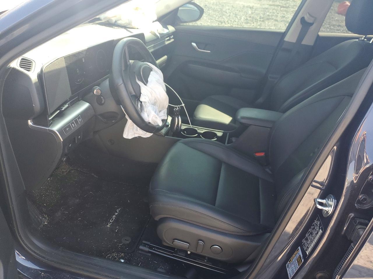 2024 Hyundai Kona Limited - zdjęcie 7