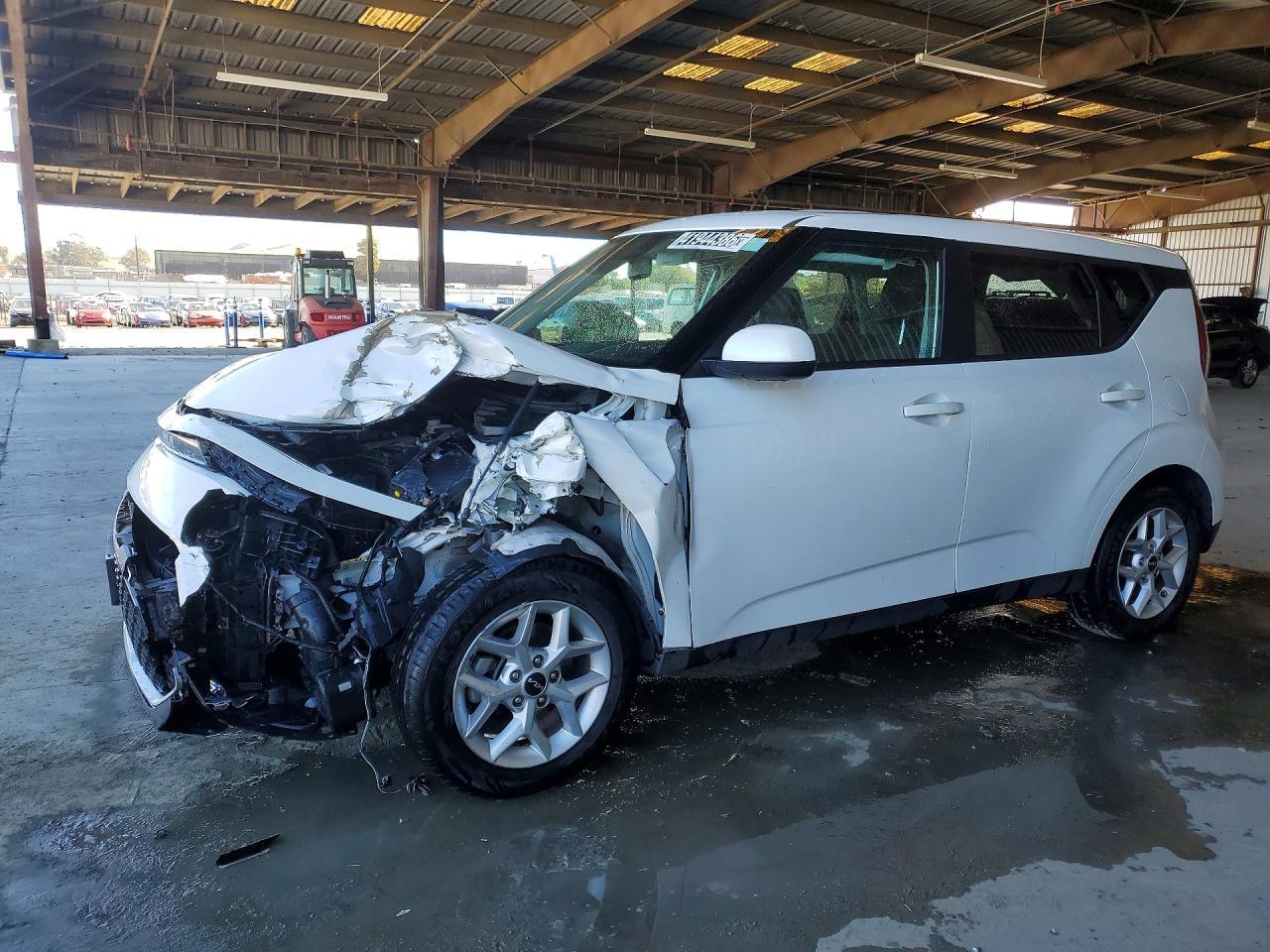 2023 Kia Soul Lx - zdjęcie główne