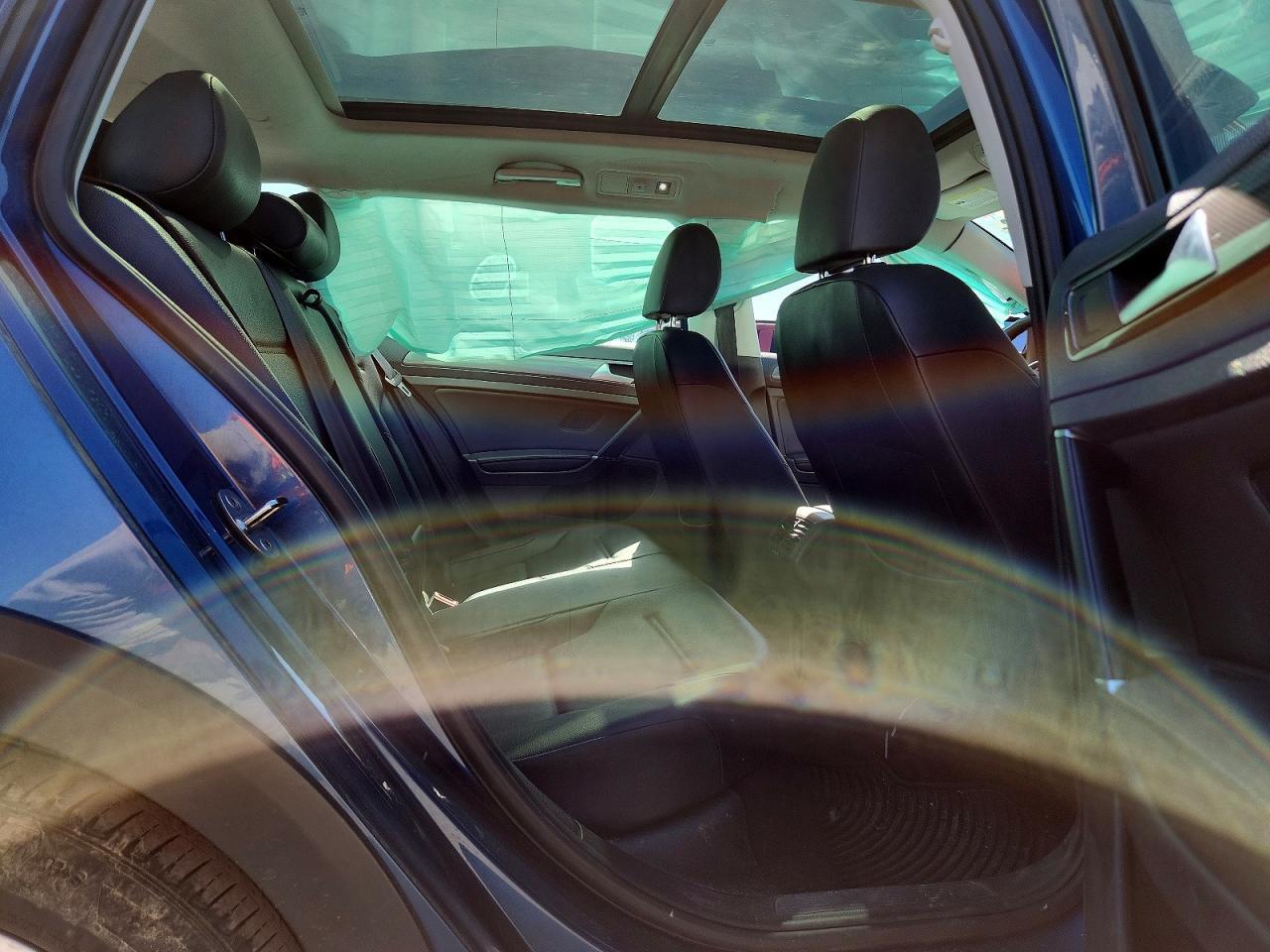 2019 Volkswagen Golf Alltrack S - zdjęcie 10