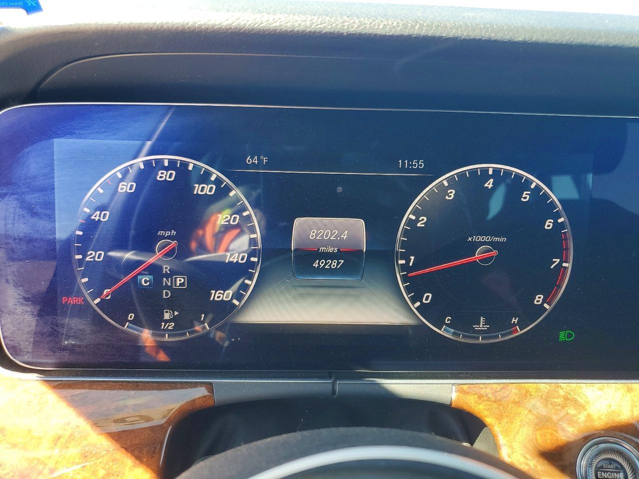 2020 Mercedes Benz E - zdjęcie 9