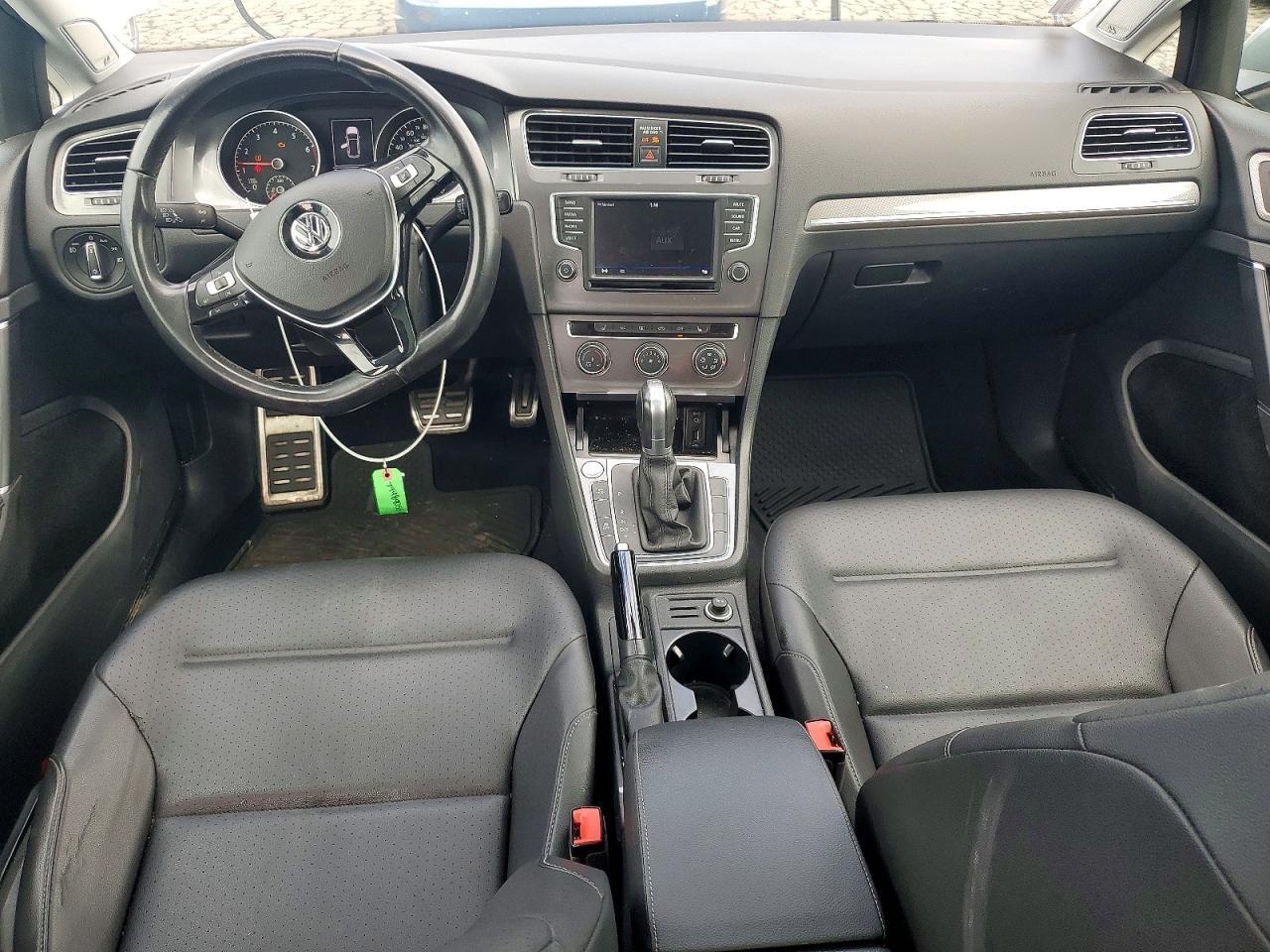 2017 Volkswagen Golf Alltrack S - zdjęcie 8