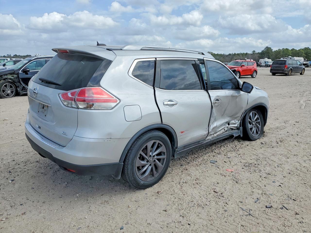2016 Nissan Rogue Sl - zdjęcie 3