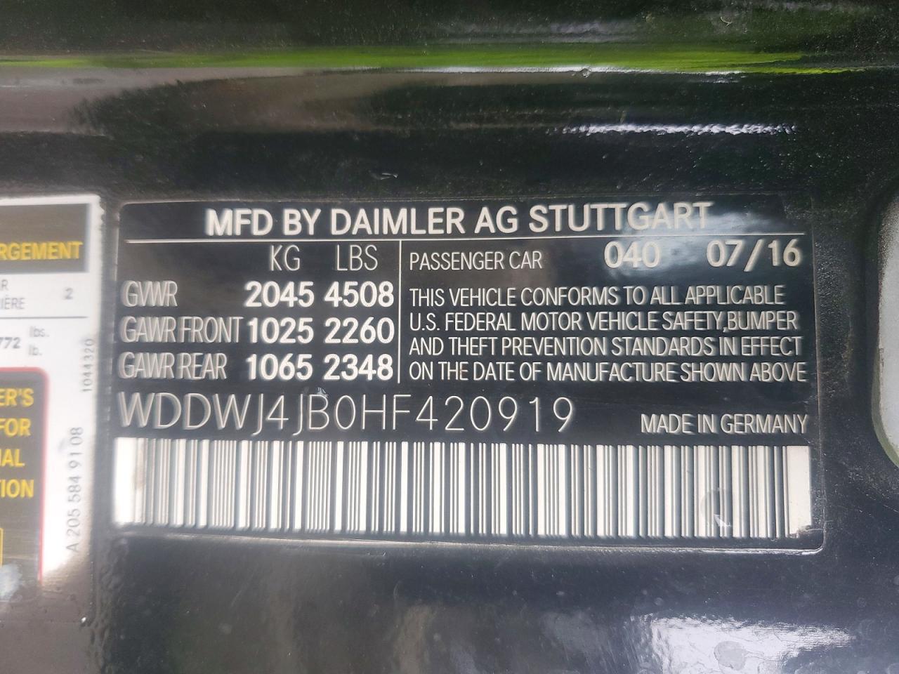 2017 Mercedes-Benz C 300 - zdjęcie 12