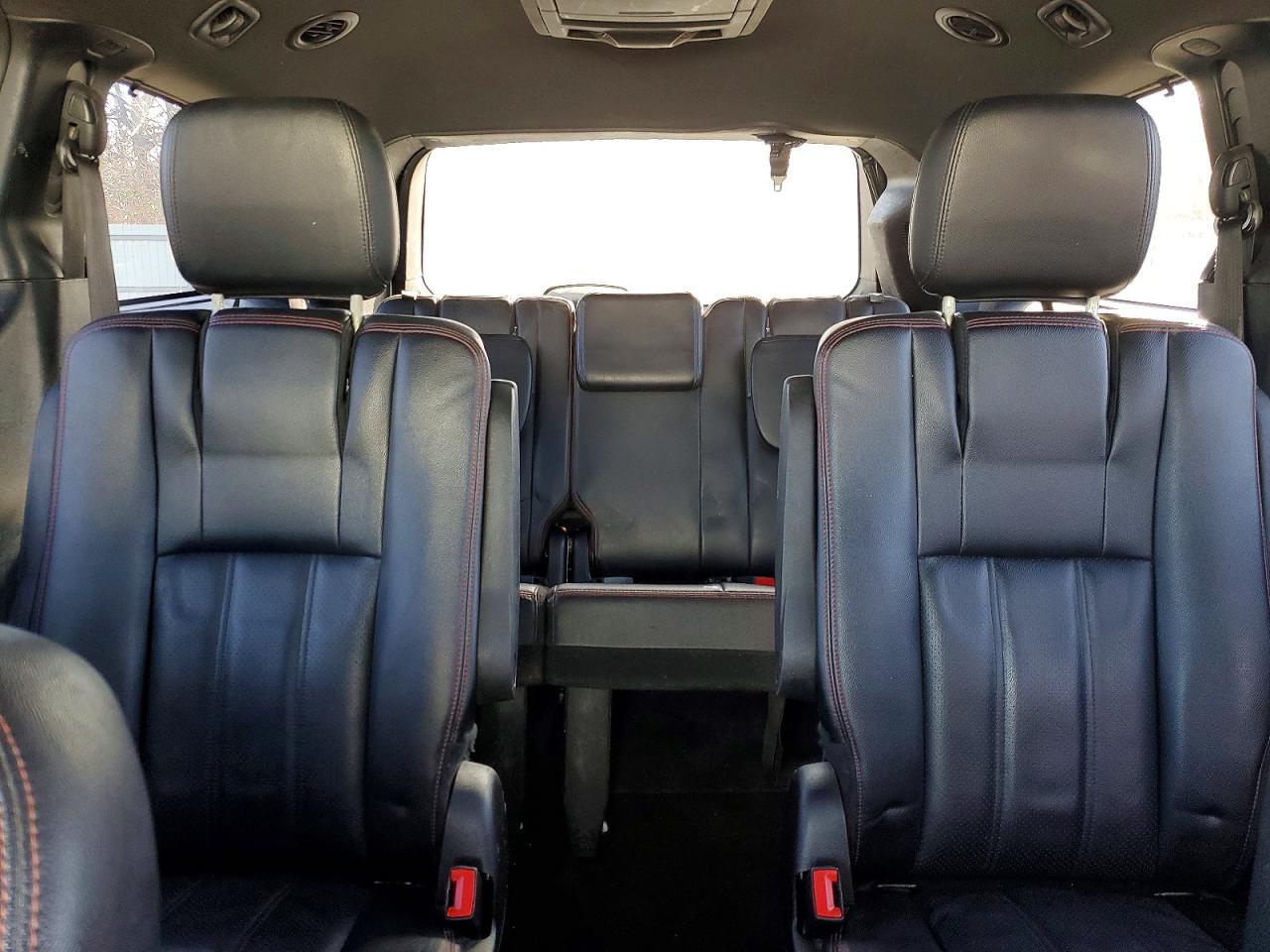 2017 Dodge Grand Caravan Gt - zdjęcie 10