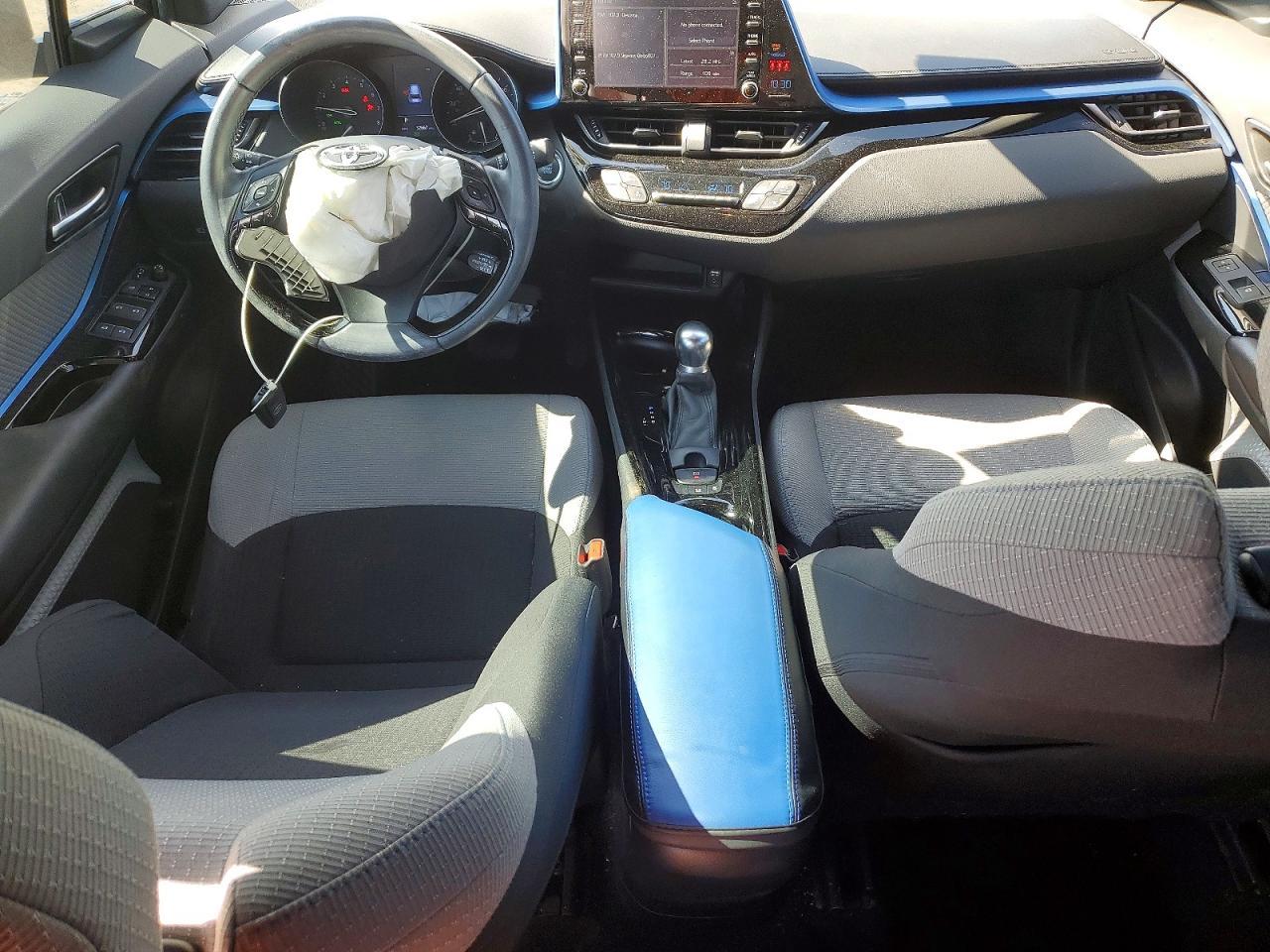 2019 Toyota C-Hr Xle - zdjęcie 8