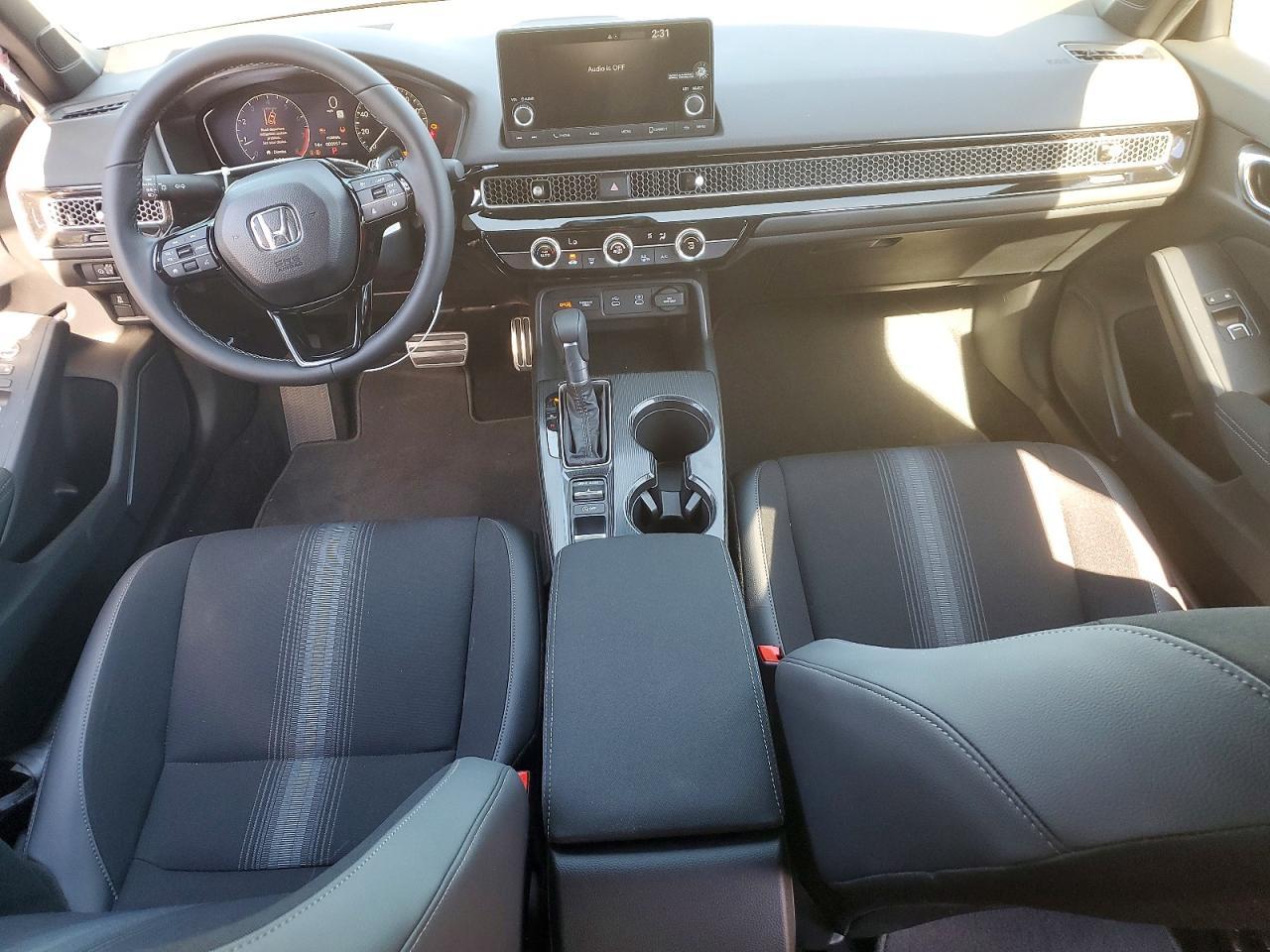 2026 Honda Civic Sport - zdjęcie 8