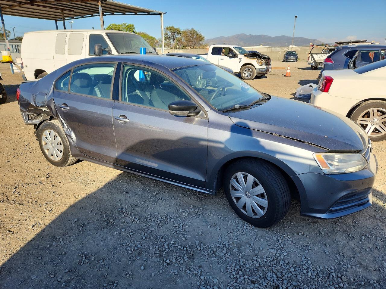 2015 Volkswagen Jetta Base - zdjęcie 4