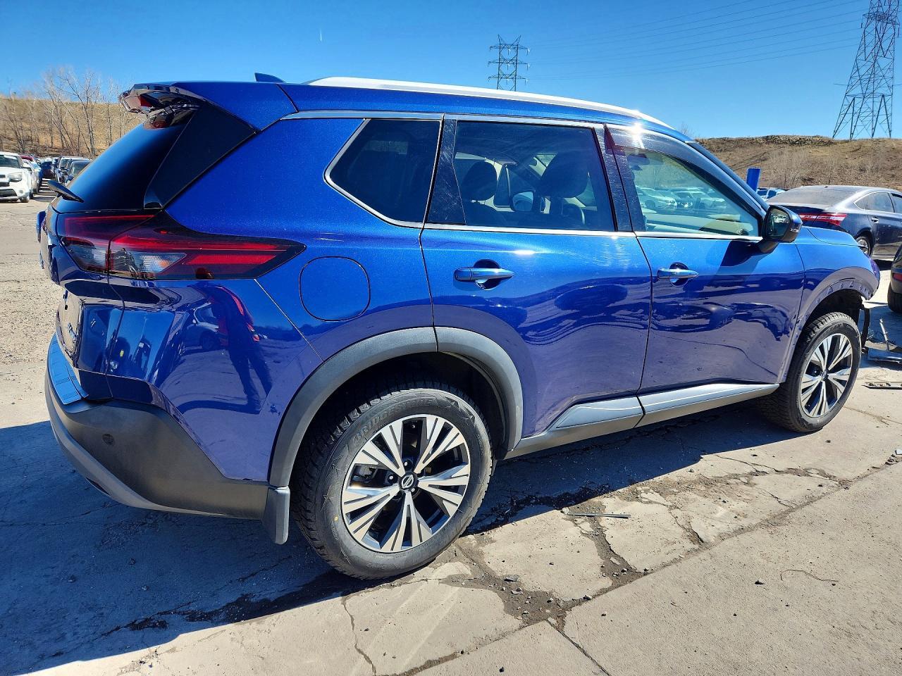 2021 Nissan Rogue Sv - zdjęcie 3