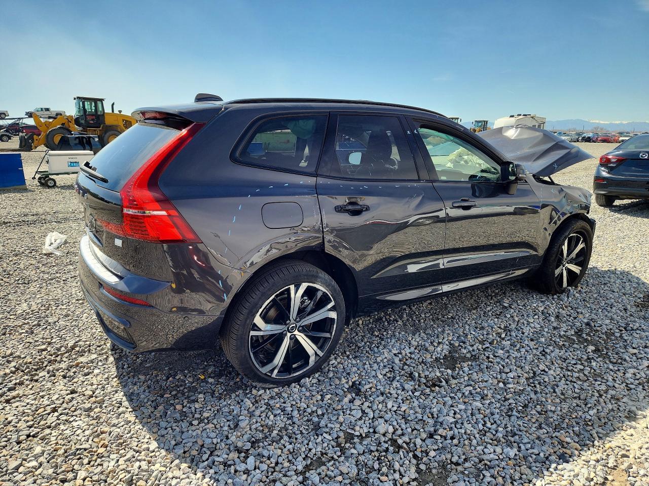2024 Volvo Xc60 Ultimate - zdjęcie 3