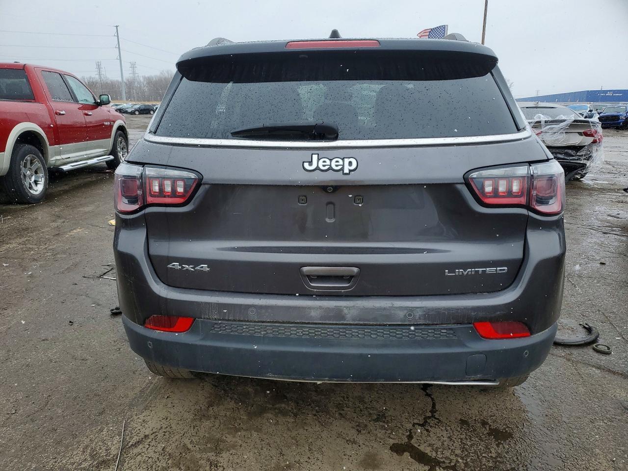 2021 Jeep Compass Limited - zdjęcie 6