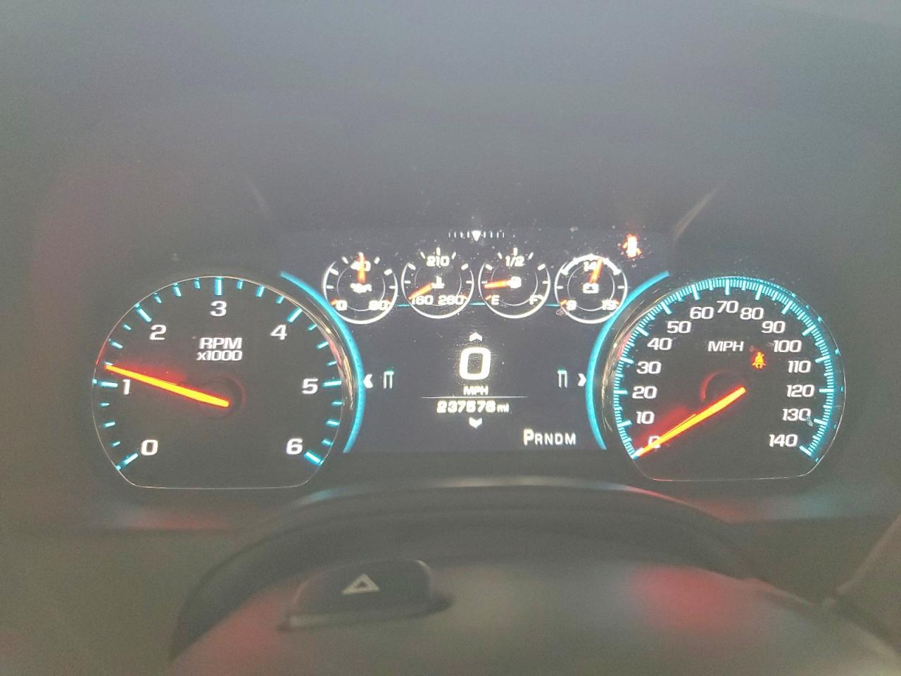 2016 Chevrolet Suburban K1500 Ltz - zdjęcie 9