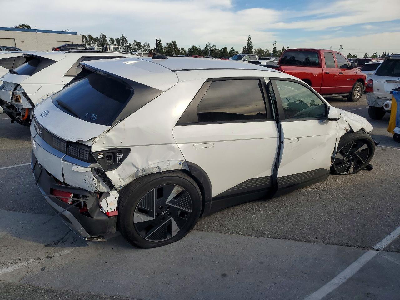 2025 Hyundai Ioniq 5 Se - zdjęcie 3