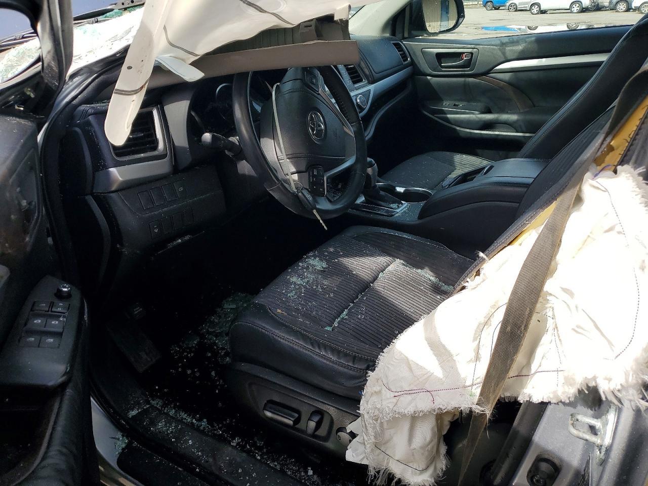 2015 Toyota Highlander Le Plus - zdjęcie 7