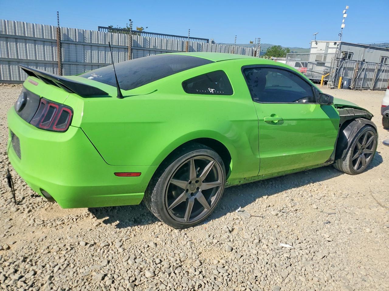 2013 Ford Mustang - zdjęcie 3
