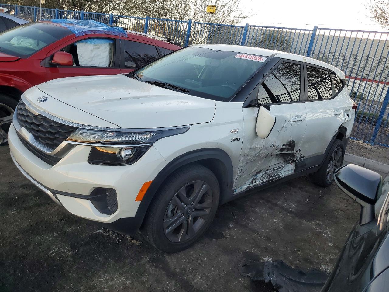 2021 Kia Seltos Lx - zdjęcie główne