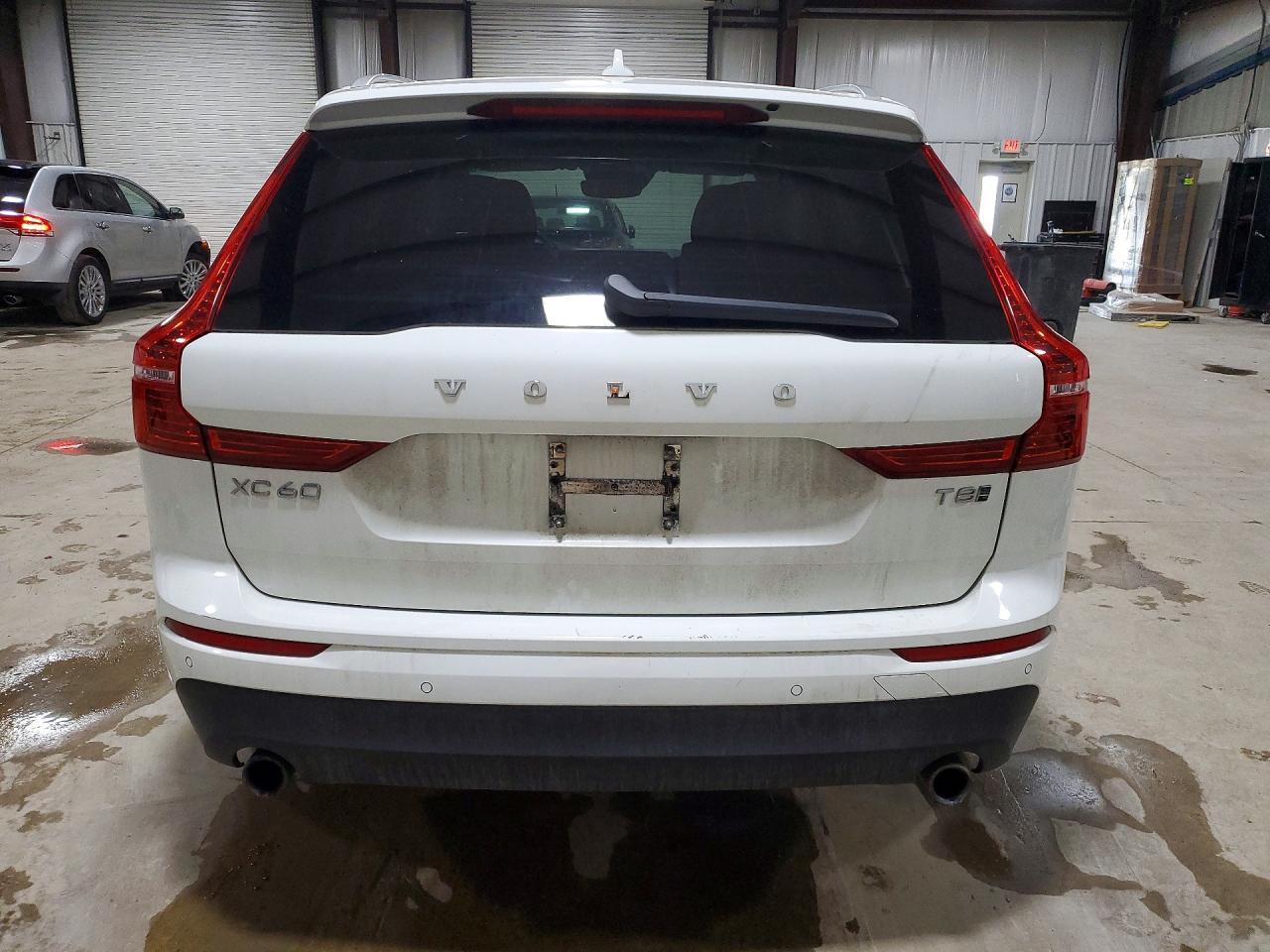 2020 Volvo Xc60 T8 Momentum - zdjęcie 6