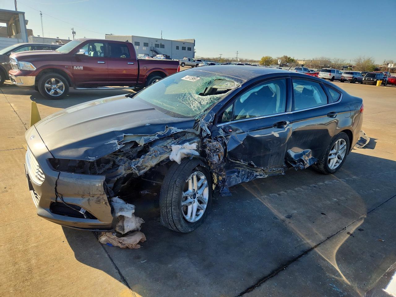 2016 Ford Fusion Se - zdjęcie główne