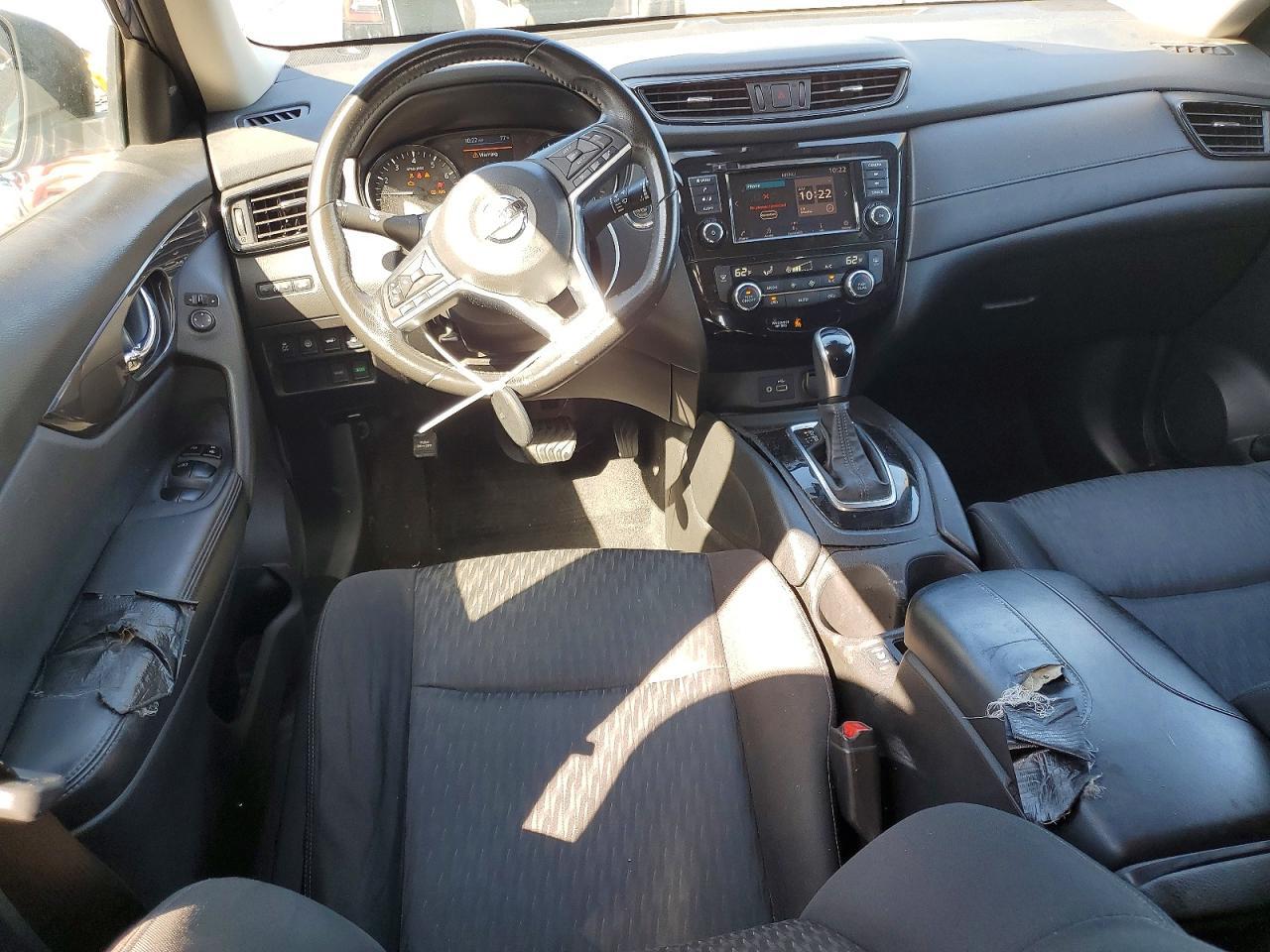 2020 Nissan Rogue Sv - zdjęcie 8