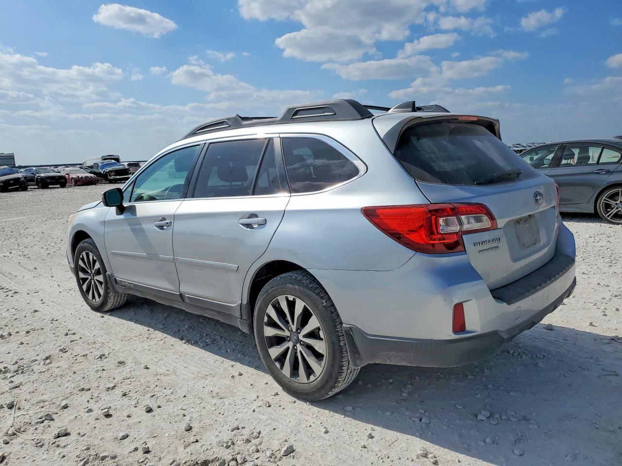 2016 Subaru Outback 2.5I Limited - zdjęcie 2
