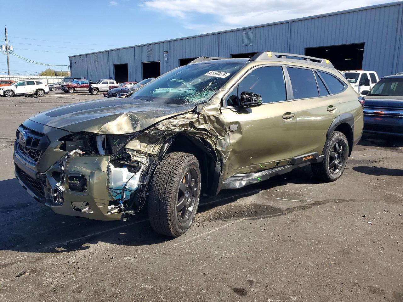 2025 Subaru Outback Wilderness - zdjęcie główne