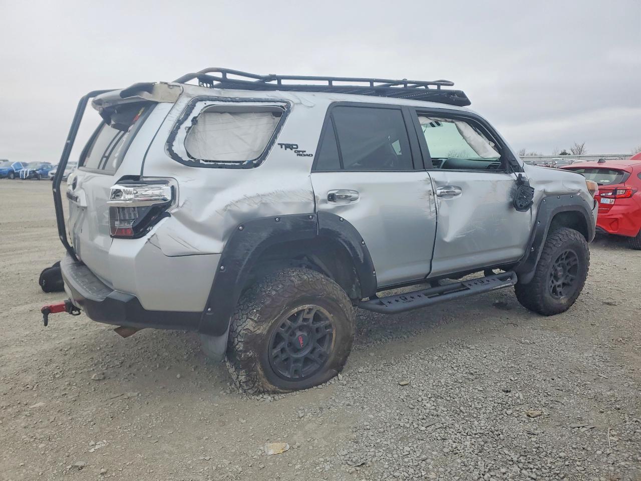 2016 Toyota 4Runner Sr5 - zdjęcie 3