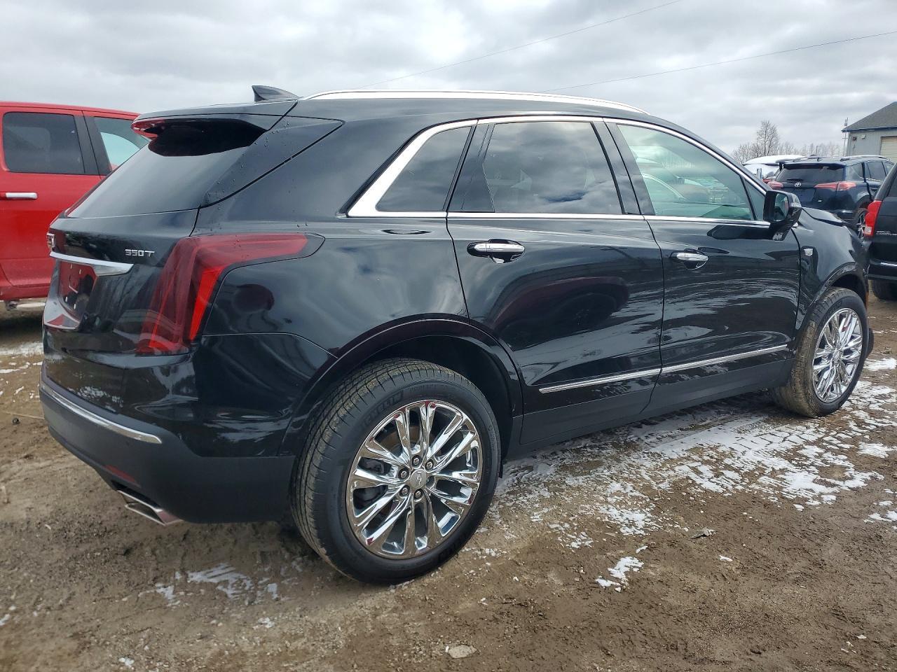 2023 Cadillac Xt5 Luxury - zdjęcie 3