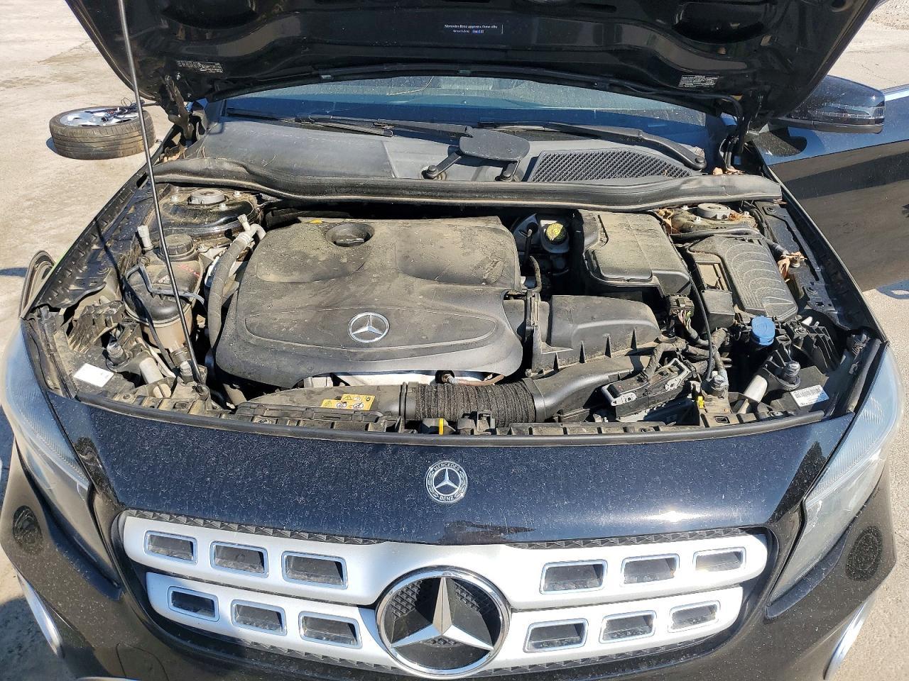 2019 Mercedes-Benz Gla 250 4Matic - zdjęcie 12