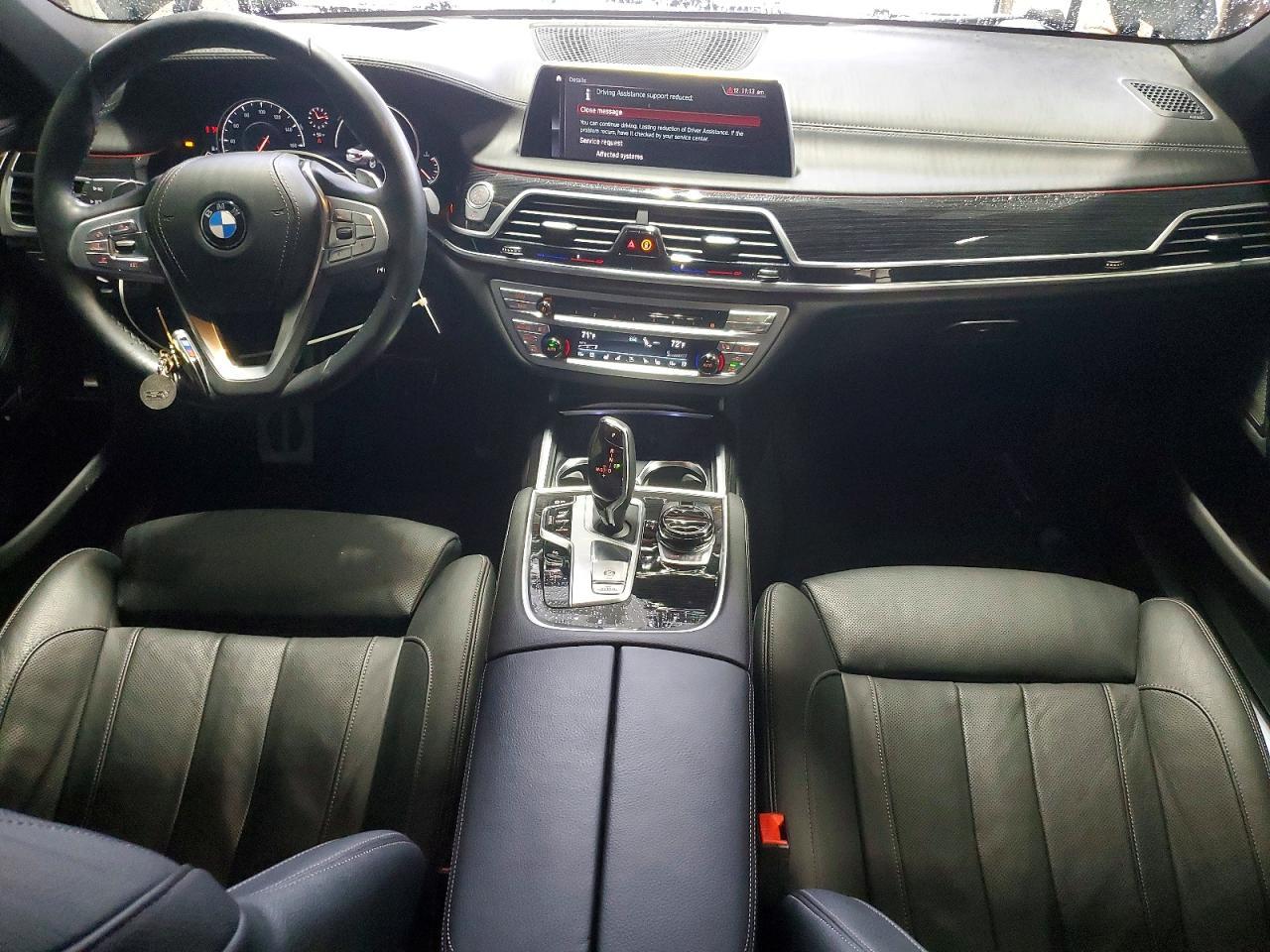 2019 BMW 740 I - zdjęcie 8