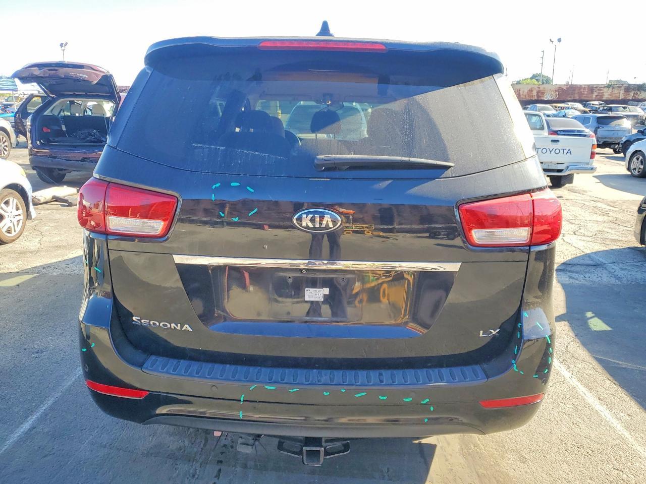 2016 Kia Sedona Lx - zdjęcie 6