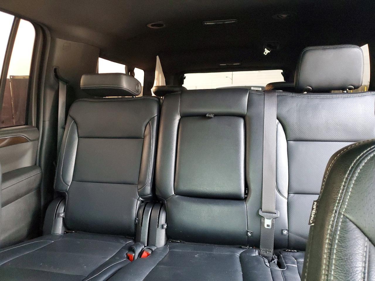 2023 GMC Yukon Xl K1500 Sle - zdjęcie 10