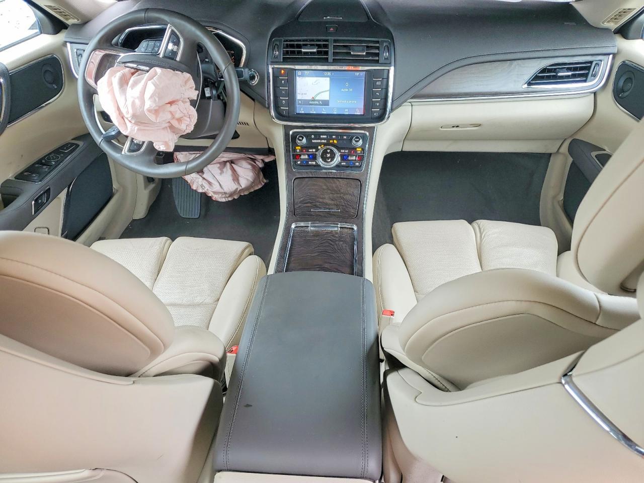 2020 Lincoln Continental Reserve - zdjęcie 8