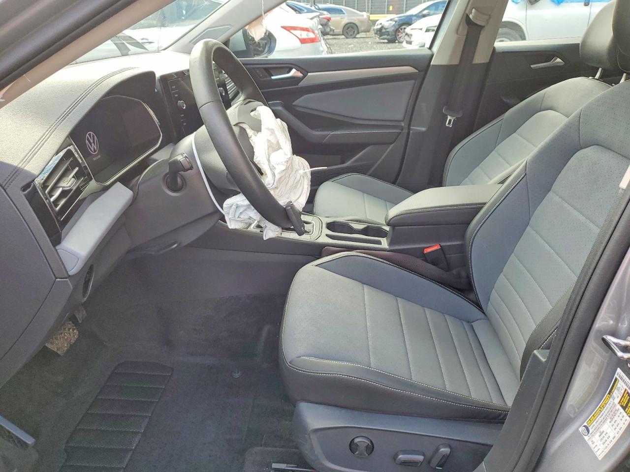 2025 Volkswagen Jetta Se - zdjęcie 7