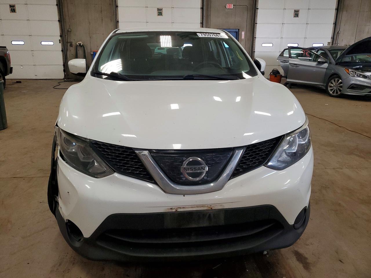 2019 Nissan Rogue Sport S - zdjęcie 5