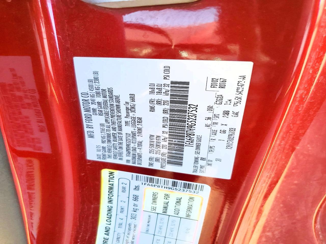 2016 Ford Mustang - zdjęcie 12