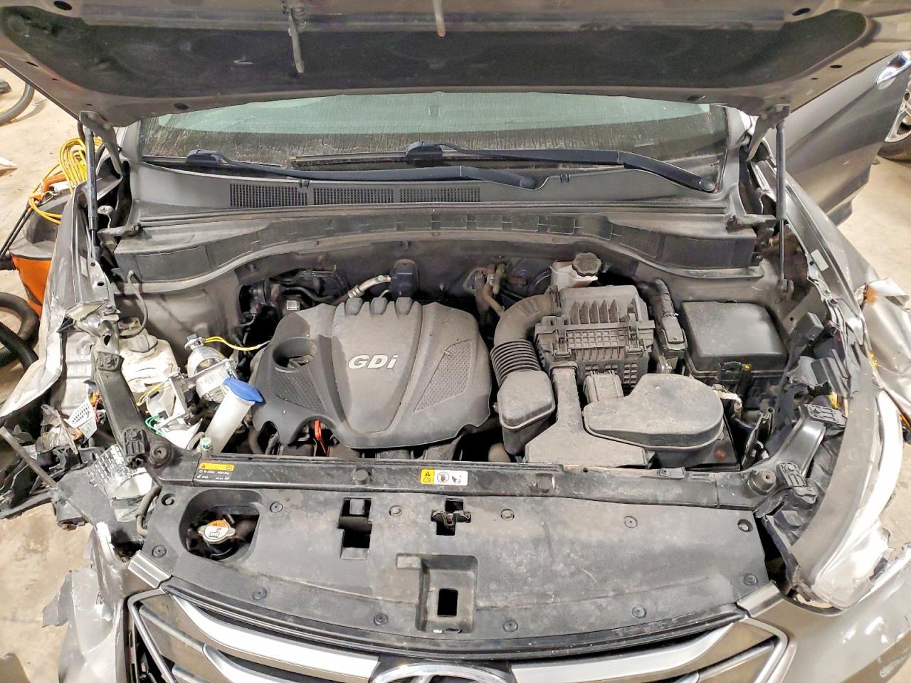2016 Hyundai Santa Fe Sport 2.4L - zdjęcie 12