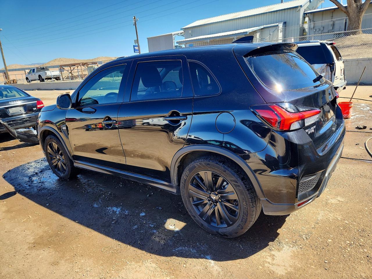 2024 Mitsubishi Outlander Sport S - zdjęcie 2