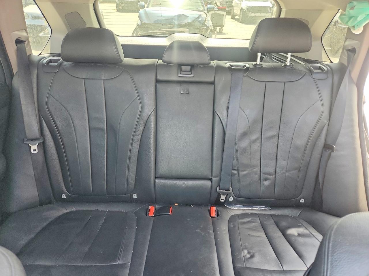 2015 BMW X5 xDrive35D - zdjęcie 10