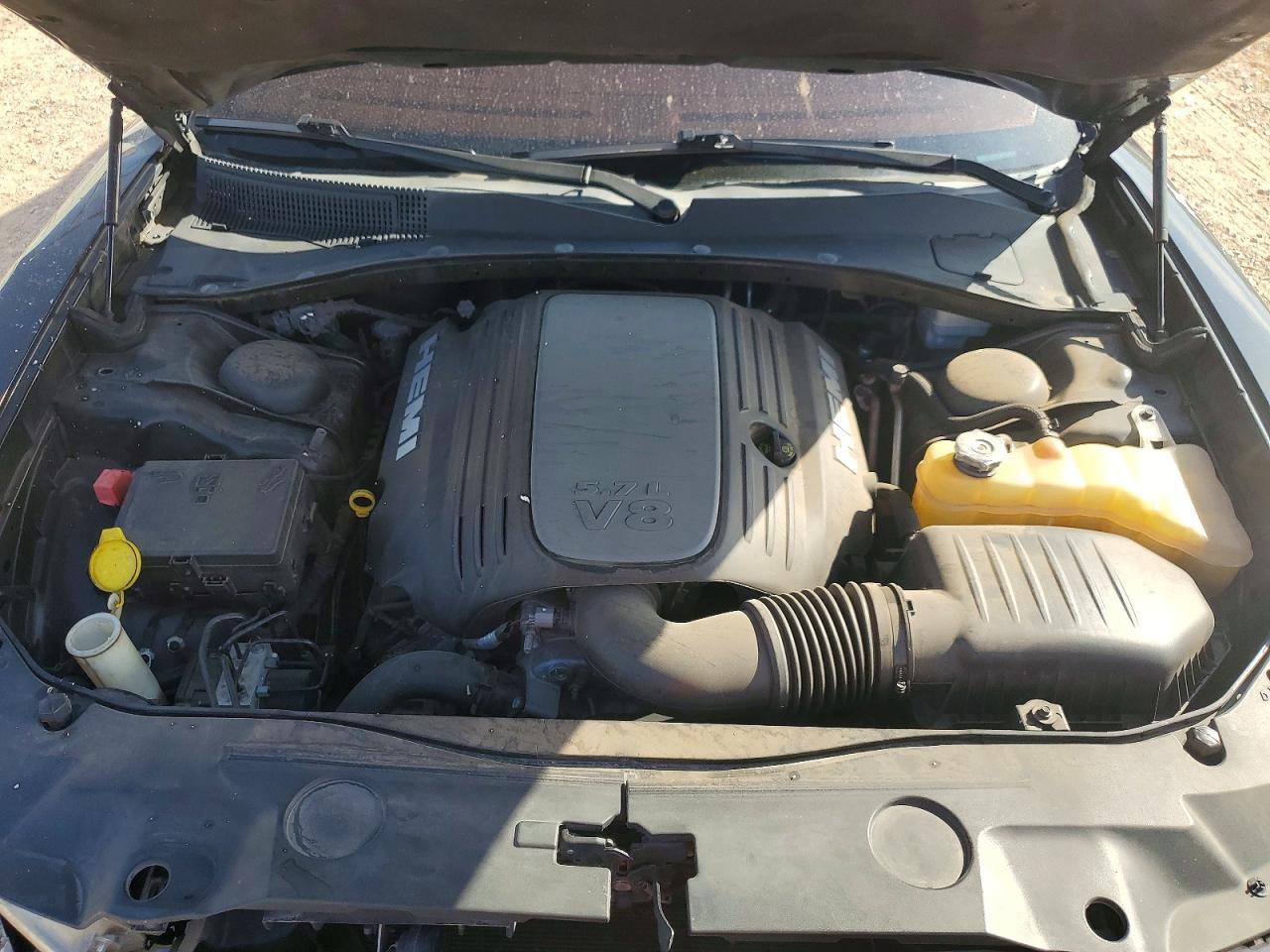 2013 Dodge Charger R - zdjęcie 11