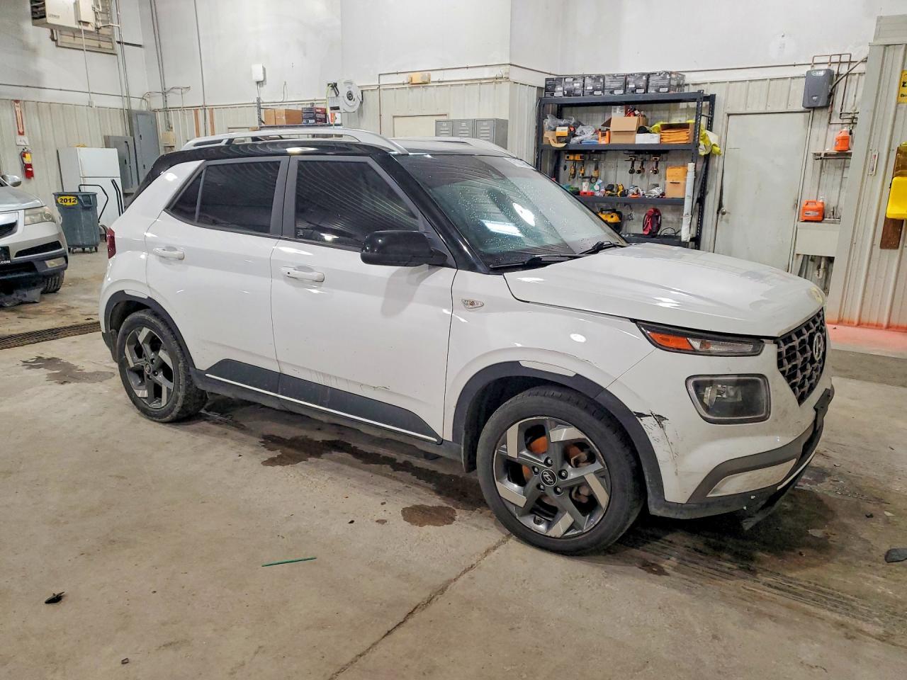 2022 Hyundai Venue Limited - zdjęcie 4