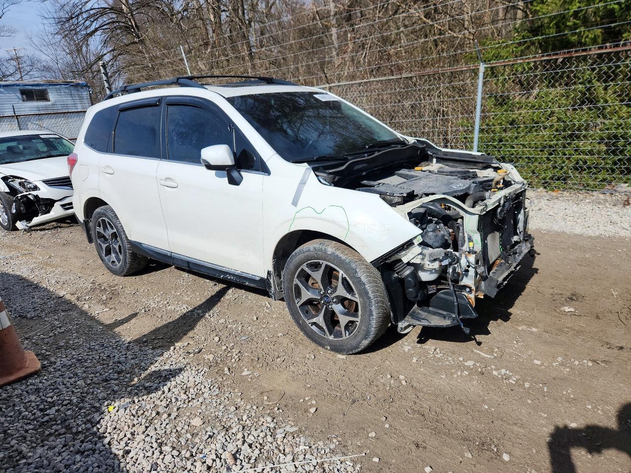 2016 Subaru Forester 2.0Xt Touring - zdjęcie 4