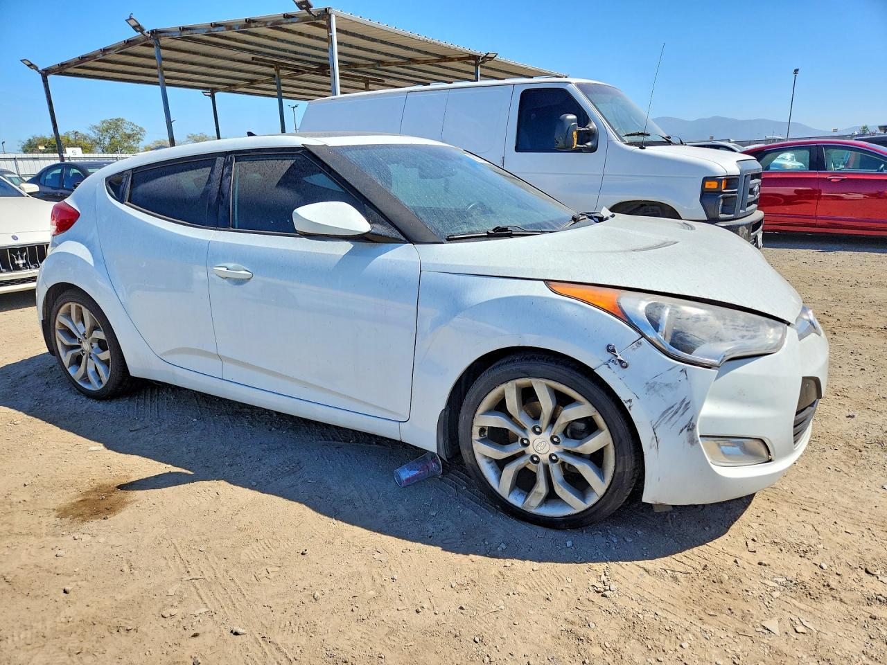 2013 Hyundai Veloster Base - zdjęcie 4