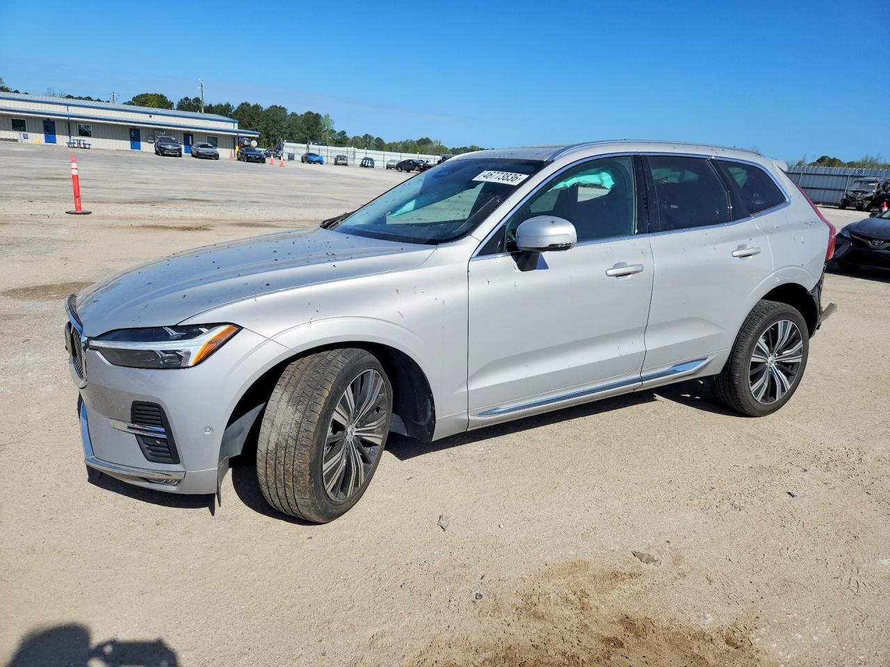 2023 Volvo Xc60 Plus - zdjęcie główne